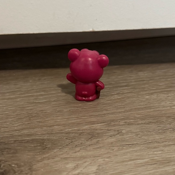 Disney Doorables Series 8 Lotso from Toy Story Figurine (Special Edition) - Picture 2 of 3